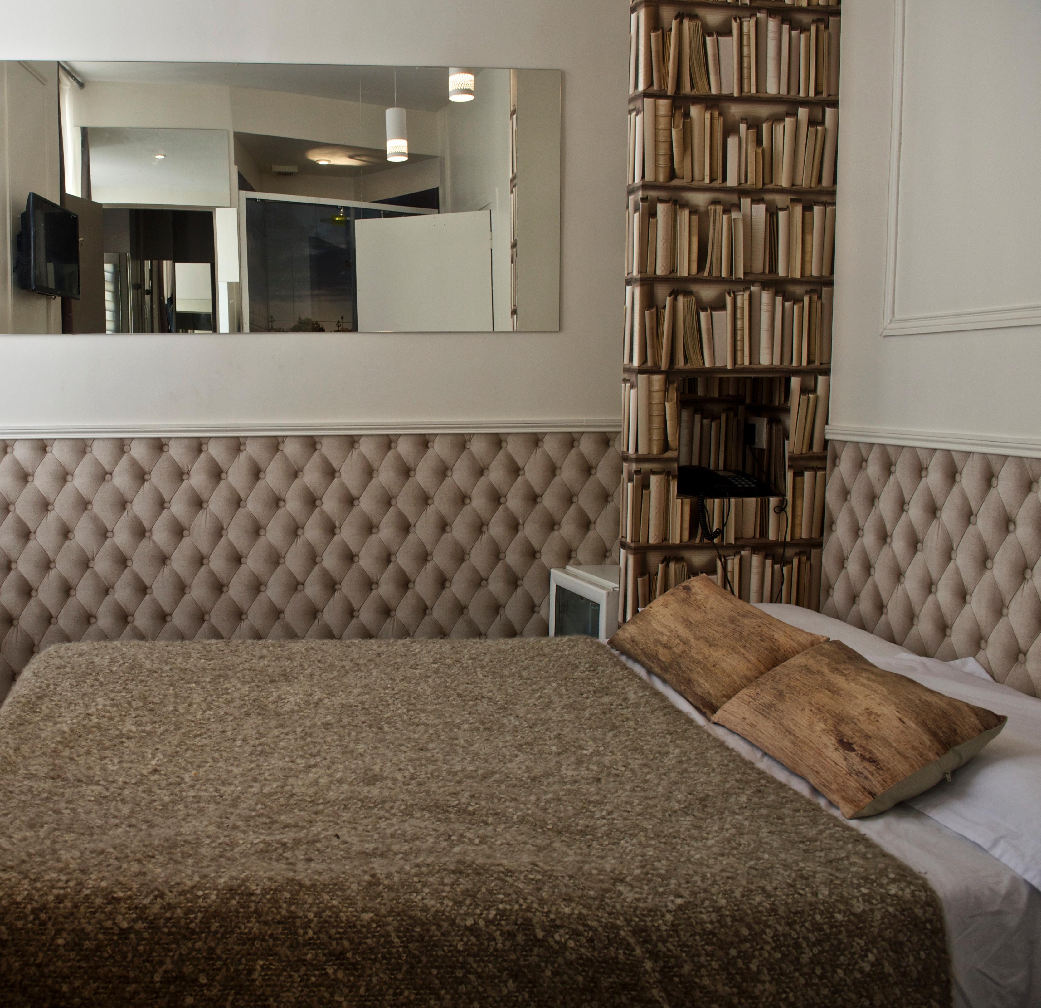 פריז Hotel Petit Saint-Honore מראה חיצוני תמונה