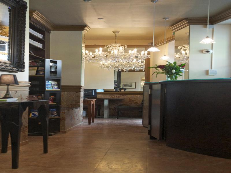פריז Hotel Petit Saint-Honore מראה חיצוני תמונה