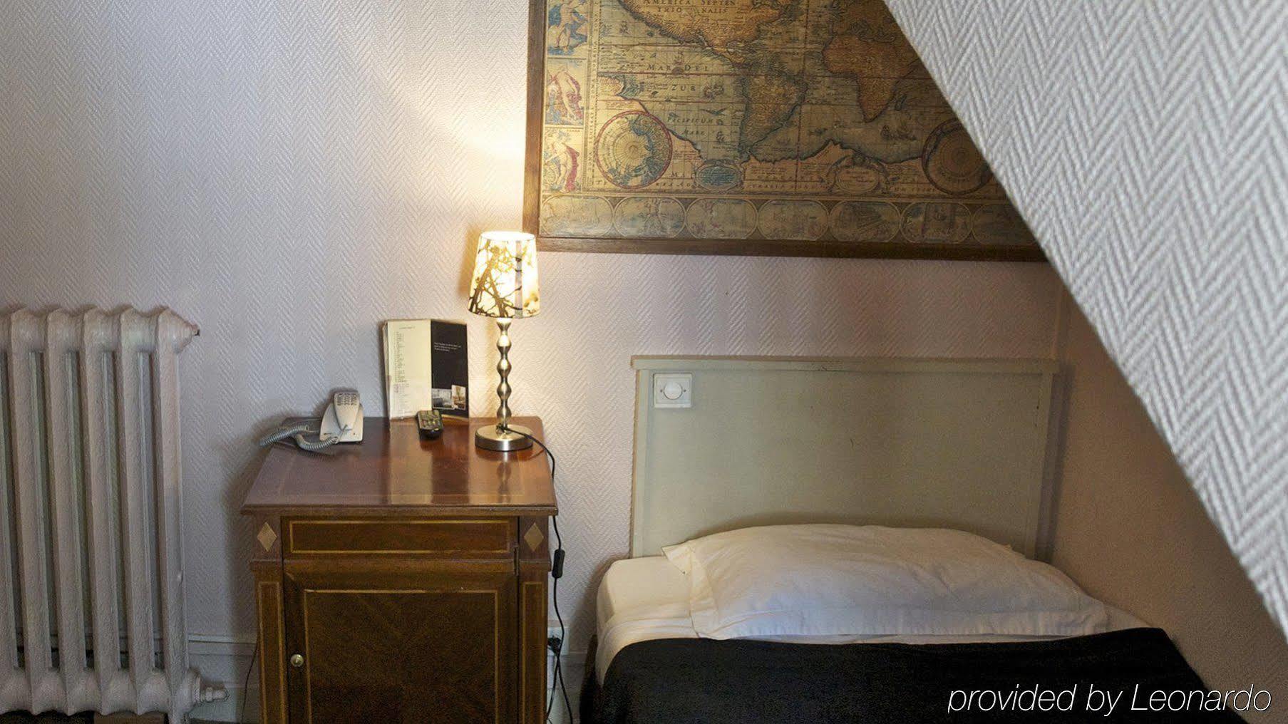 פריז Hotel Petit Saint-Honore מראה חיצוני תמונה
